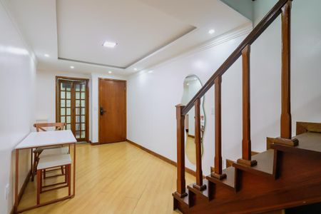 Apartamento à venda com 58m², 2 quartos e 1 vaga Apartamento à venda com 58m², 2 quartos e 1 vagaSala
