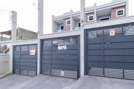 Casa à venda com 100m², 2 quartos e 1 vagaFachada