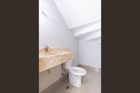 Casa à venda com 100m², 2 quartos e 1 vagaLavabo