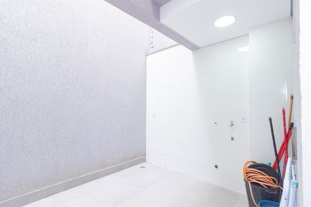 Lavanderia de casa à venda com 2 quartos, 100m² em Vila Nina, São Paulo