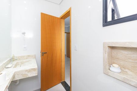 Casa à venda com 100m², 2 quartos e 1 vagaBanheiro Quarto 2