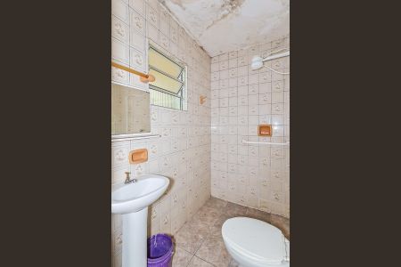 Casa para alugar com 100m², 2 quartos e sem vaga Casa para alugar com 100m², 2 quartos e sem vagaBanheiro Social