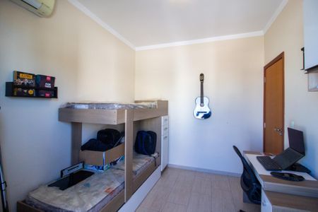 Casa de condomínio para alugar com 181m², 3 quartos e 2 vagas Casa de condomínio para alugar com 181m², 3 quartos e 2 vagasQuarto 2