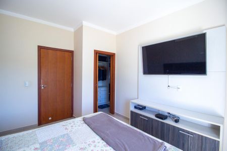 Casa de condomínio para alugar com 181m², 3 quartos e 2 vagas Casa de condomínio para alugar com 181m², 3 quartos e 2 vagasSuíte