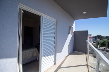 Casa de condomínio para alugar com 181m², 3 quartos e 2 vagas Casa de condomínio para alugar com 181m², 3 quartos e 2 vagasVaranda da Suite