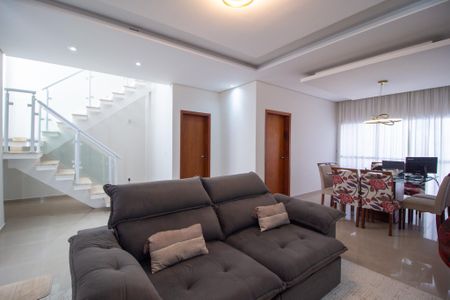 Casa de Condomínio para alugar com 3 quartos, 181m² em Loteamento Dinora Rosa, Sorocaba