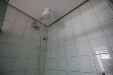 Banheiro de apartamento para alugar com 2 quartos, 70m² em Curicica, Rio de Janeiro