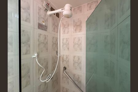 Banheiro Social de apartamento para alugar com 1 quarto, 60m² em Barra da Tijuca, Rio de Janeiro