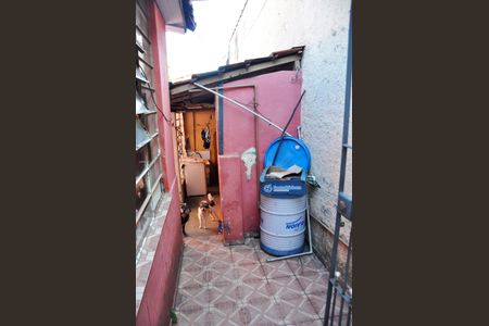 Corredor Externo de casa à venda com 2 quartos, 380m² em Vila Bonilha, São Paulo