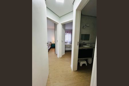 Corredor de apartamento para alugar com 2 quartos, 59m² em Lagoa Pequena, Florianópolis