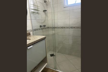 Banheiro de apartamento para alugar com 2 quartos, 59m² em Lagoa Pequena, Florianópolis