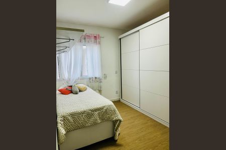 Quarto de apartamento para alugar com 2 quartos, 59m² em Lagoa Pequena, Florianópolis