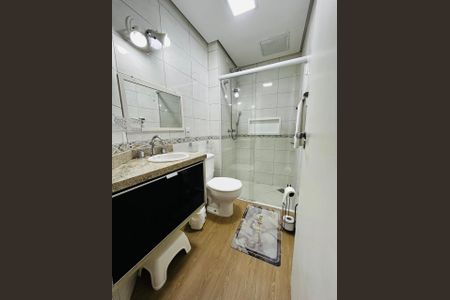 Apartamento para alugar com 59m², 2 quartos e 2 vagas Apartamento para alugar com 59m², 2 quartos e 2 vagasBanheiro