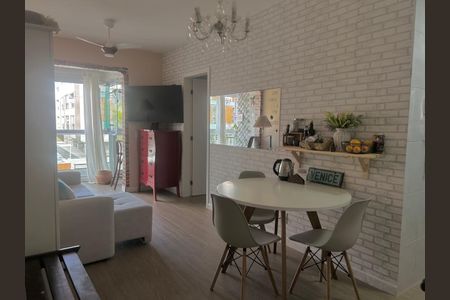 Apartamento para alugar com 59m², 2 quartos e 2 vagas Apartamento para alugar com 59m², 2 quartos e 2 vagasSala