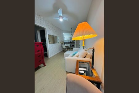 Sala de apartamento para alugar com 2 quartos, 59m² em Lagoa Pequena, Florianópolis
