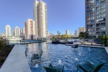 Studio à venda com 36m², 1 quarto e sem vagaÁrea comum - Piscina