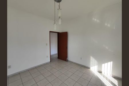 Apartamento para alugar com 140m², 2 quartos e sem vaga