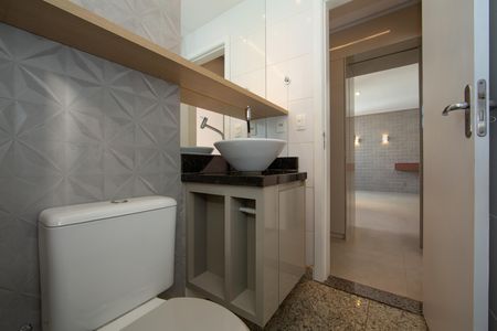 Apartamento à venda com 65m², 2 quartos e 2 vagas Apartamento à venda com 65m², 2 quartos e 2 vagasBANHEIRO1