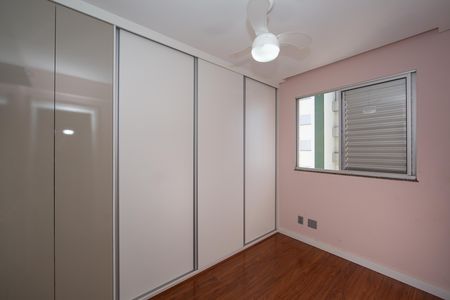 Apartamento à venda com 65m², 2 quartos e 2 vagas Apartamento à venda com 65m², 2 quartos e 2 vagasQUARTO1