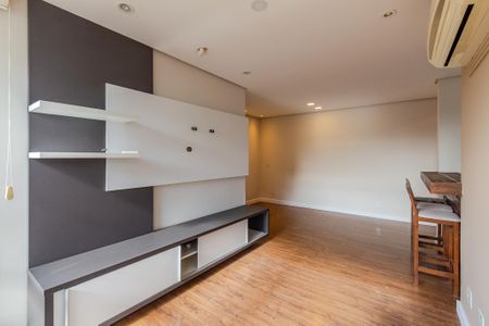 Sala de apartamento para alugar com 3 quartos, 78m² em Santana, Porto Alegre