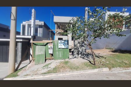 Fachada de casa de condomínio à venda com 2 quartos, 220m² em Jaguari, Santana de Parnaíba