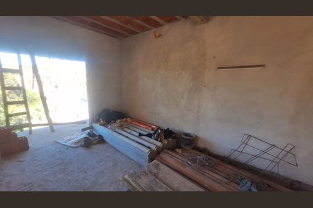 Sala de casa de condomínio à venda com 2 quartos, 220m² em Jaguari, Santana de Parnaíba