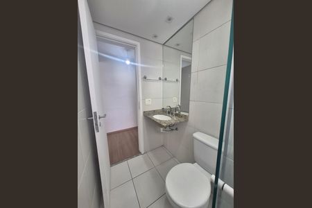 Banheiro Corredor de apartamento para alugar com 2 quartos, 60m² em Jardim Maria Rosa, Taboão da Serra