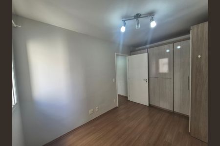 Quarto 1 de apartamento para alugar com 2 quartos, 60m² em Jardim Maria Rosa, Taboão da Serra