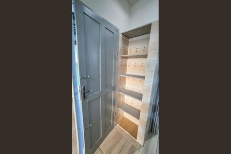 Casa à venda com 112m², 2 quartos e sem vaga