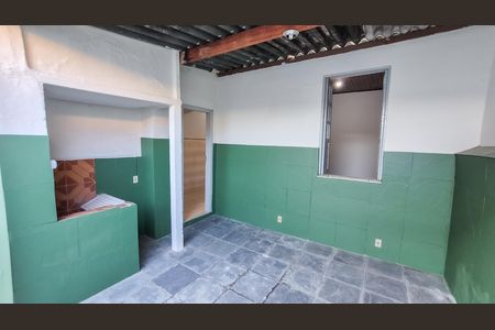 Casa à venda com 112m², 2 quartos e sem vaga