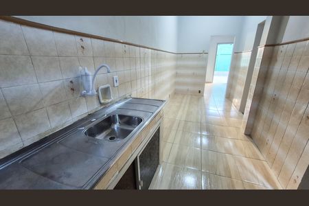 Casa à venda com 112m², 2 quartos e sem vaga