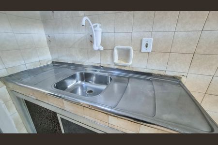 Casa à venda com 2 quartos, 112m² em Vaz Lobo, Rio de Janeiro