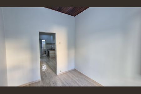 Casa à venda com 112m², 2 quartos e sem vaga