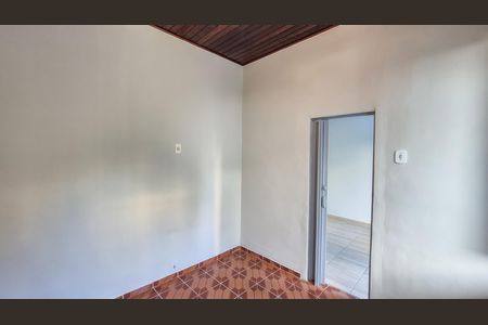Casa à venda com 112m², 2 quartos e sem vaga