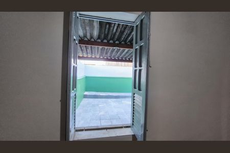 Casa à venda com 112m², 2 quartos e sem vaga