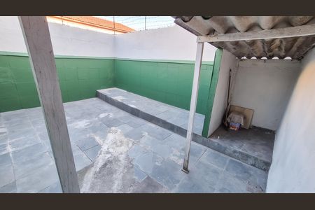 Casa à venda com 112m², 2 quartos e sem vaga