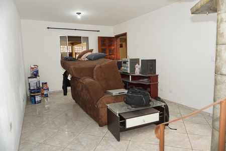 Casa para alugar com 200m², 3 quartos e 5 vagasSala