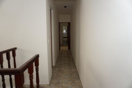 Casa para alugar com 200m², 3 quartos e 5 vagasCorredor