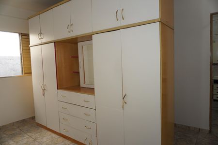 Casa para alugar com 200m², 3 quartos e 5 vagasSuíte