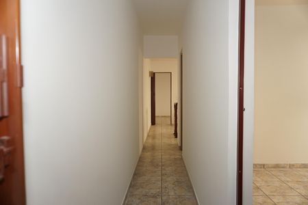 Casa para alugar com 200m², 3 quartos e 5 vagasCorredor