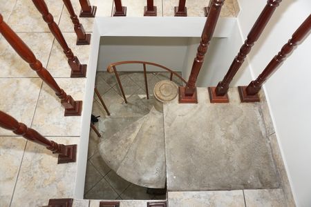 Casa para alugar com 200m², 3 quartos e 5 vagasEscada