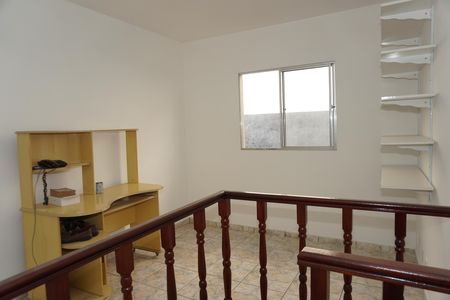Casa para alugar com 200m², 3 quartos e 5 vagasEscritório