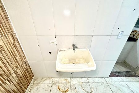 Casa para alugar com 40m², 1 quarto e 1 vaga Casa para alugar com 40m², 1 quarto e 1 vagaÁrea de Serviço