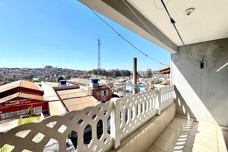 Casa para alugar com 40m², 1 quarto e 1 vaga Casa para alugar com 40m², 1 quarto e 1 vagaVaranda