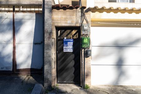 Plaquinha de casa para alugar com 2 quartos, 50m² em Inhoaíba, Rio de Janeiro