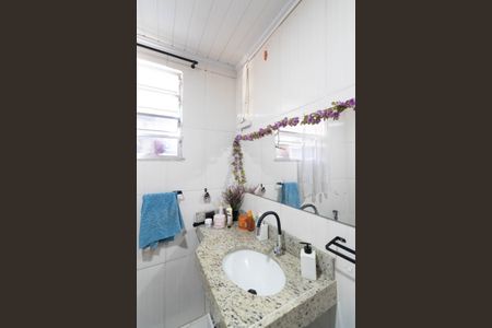 Casa para alugar com 50m², 2 quartos e sem vaga Casa para alugar com 50m², 2 quartos e sem vagaBanheiro
