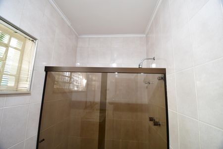 Casa à venda com 300m², 4 quartos e 4 vagasBanheiro Social