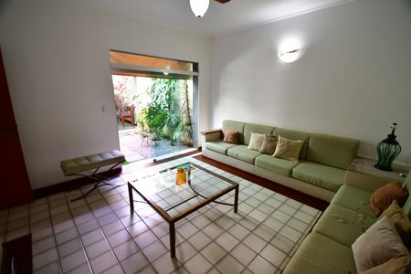 Casa à venda com 300m², 4 quartos e 4 vagasQuarto 1