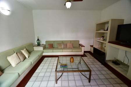 Casa à venda com 300m², 4 quartos e 4 vagasQuarto 1