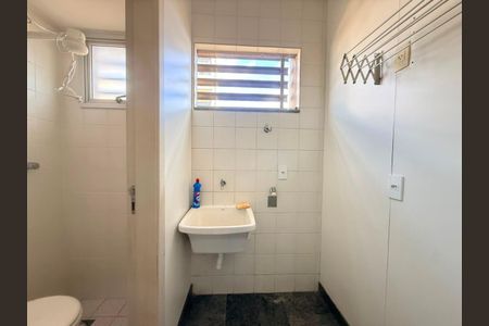 Apartamento para alugar com 71m², 2 quartos e 2 vagasÁrea de Serviço